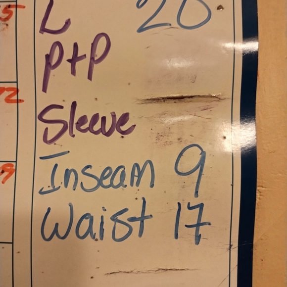 Chaps Men's Tan Cargo Shorts Size 34 - Picture 5 of 6